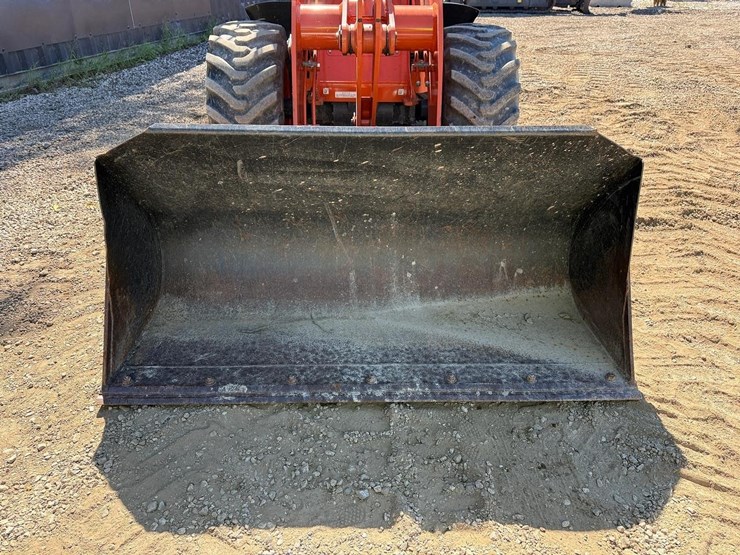 2021-hitachi-zw50-5b-image-9