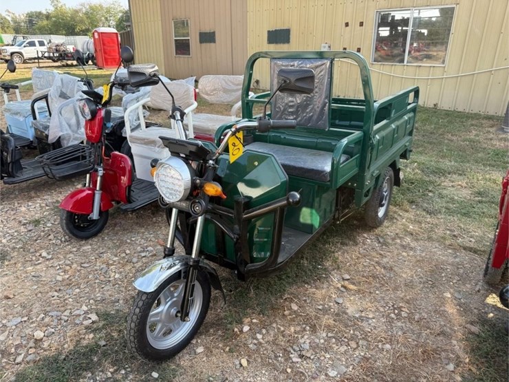 new-three-wheel-electric-dump-cart-image-1