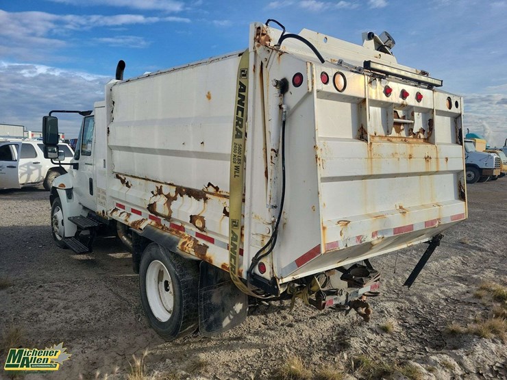 2007-international-durastar-4200-image-5