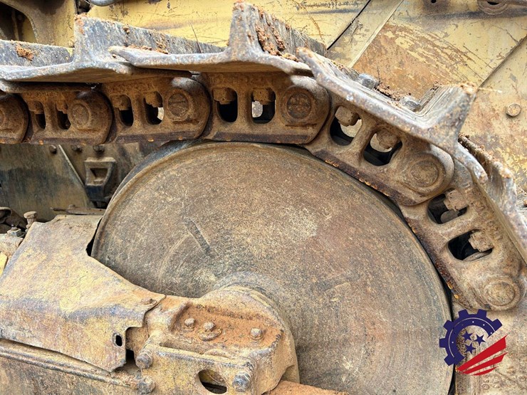 caterpillar-d4d-image-40