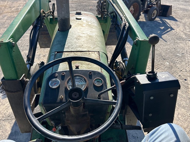 john-deere-2640-image-12