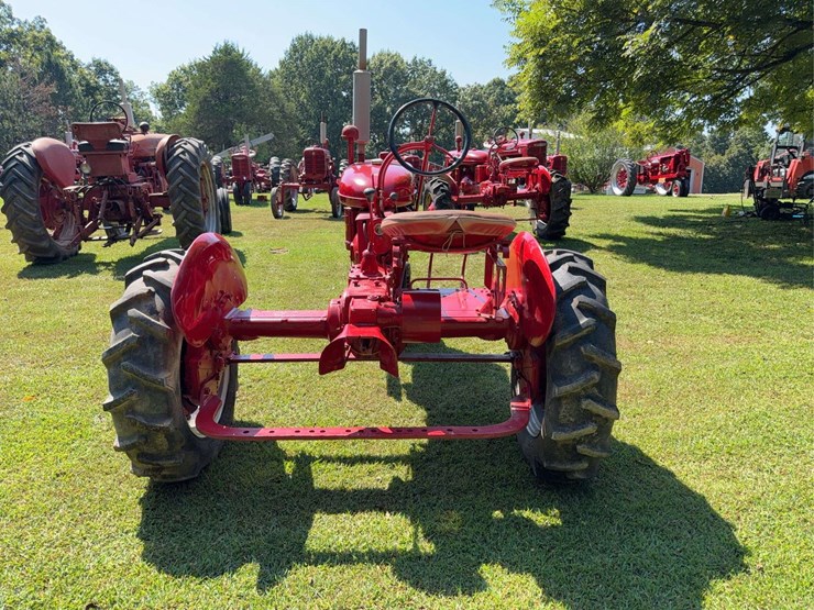1945-farmall-b-image-2