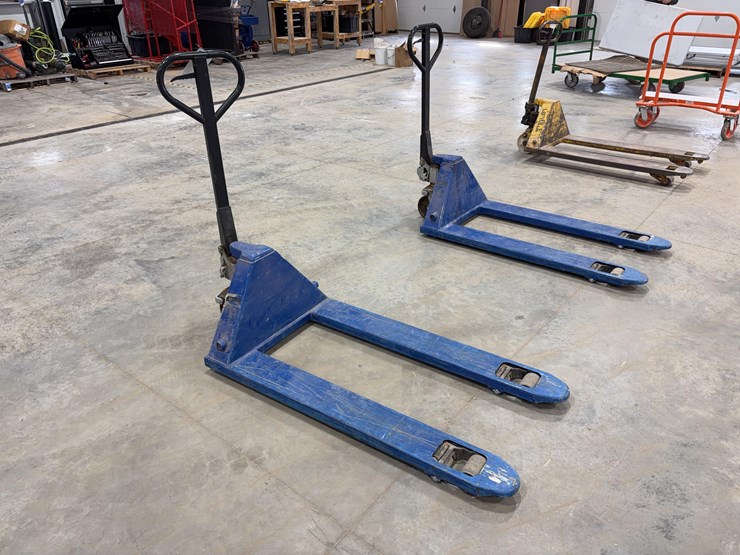 pallet-jack-image-2