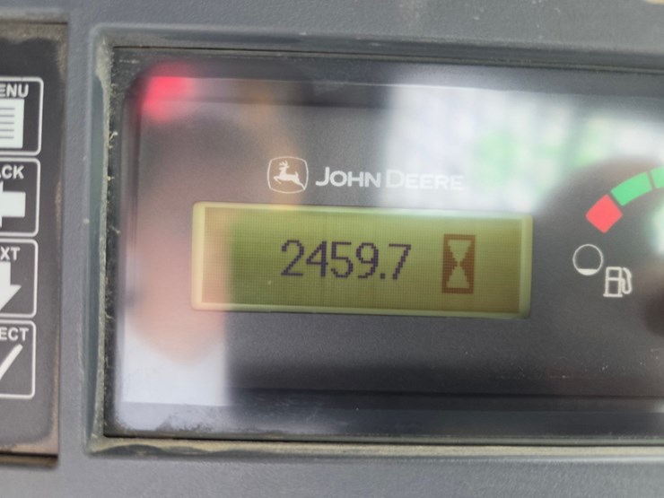 2020-deere-331g-image-47