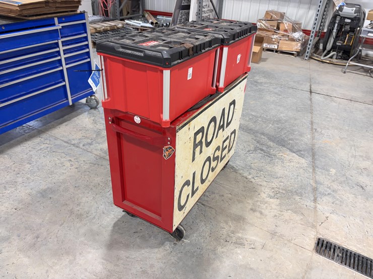 craftsman-tool-box-with-milwaukee-packouts-image-4