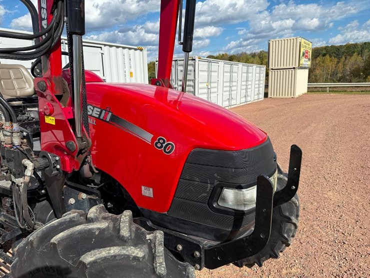 case-ih-farmall-80-image-34