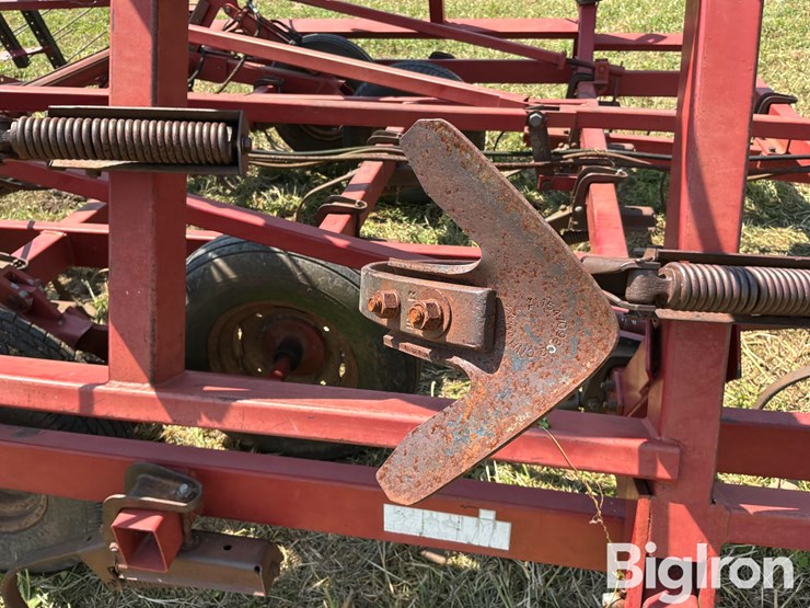 case-ih-4800-image-10