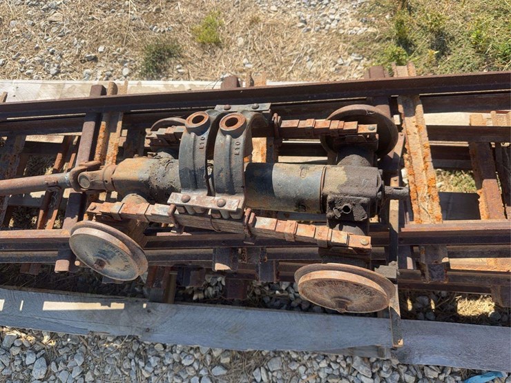 sturtevant-model-train-track-image-7