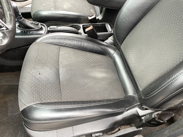 2017-buick-encore-image-31