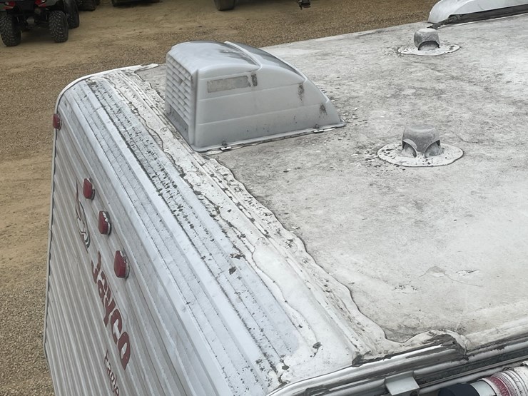#1276-•-1998-jayco-eagle-304-camper-(has-mn-title)-image-123