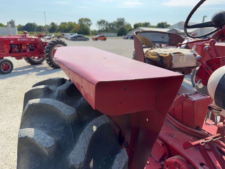 farmall-560-diesel-image-26