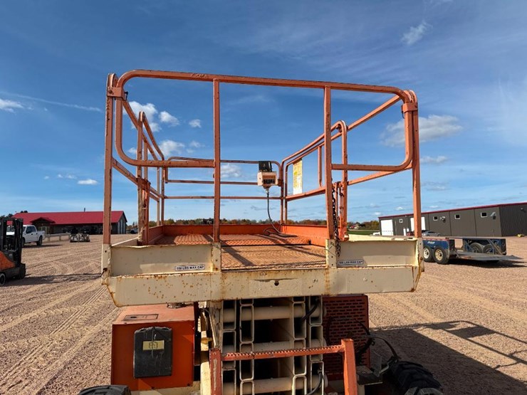 jlg-33rts-image-21