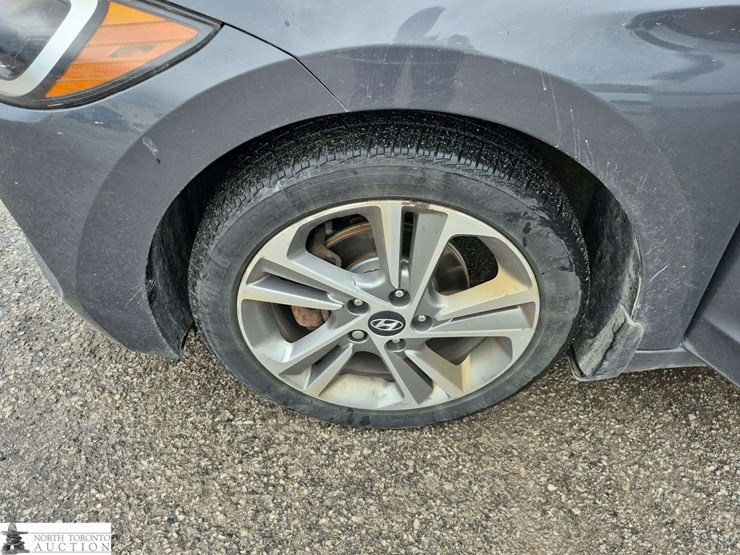 2017-hyundai-elantra-gl-4dr-sedan-image-19