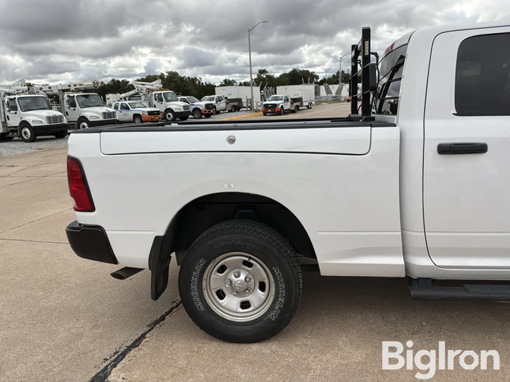 2017-dodge-1500-image-16