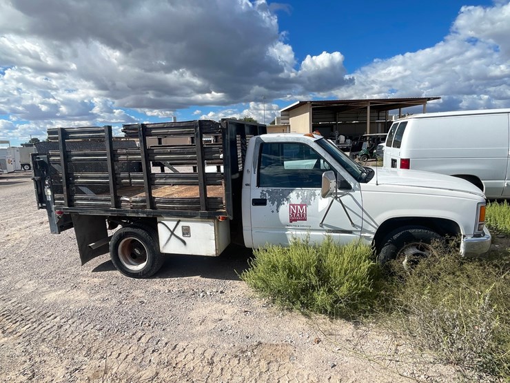 #2773-•-1991-chevrolet-stake-truck-(has-nm-title)(offsite-at-nmsu)-image-2