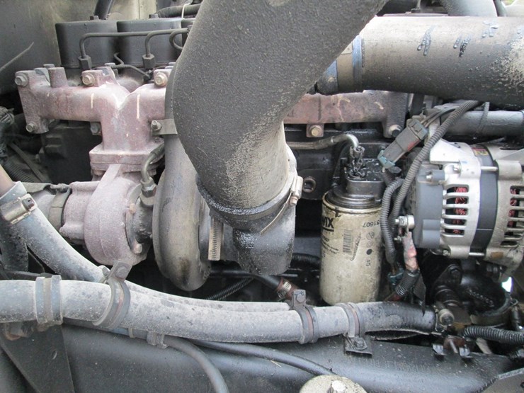 1998-freightliner-fl80-image-20