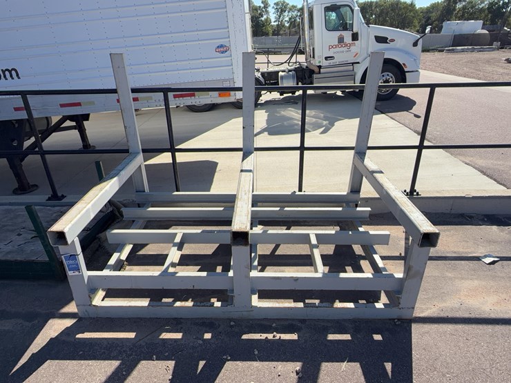 lumber-sorting/pulling-rack-image-1