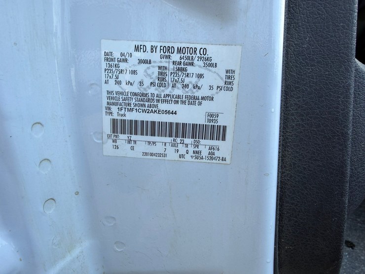 2010-ford-f150-image-58