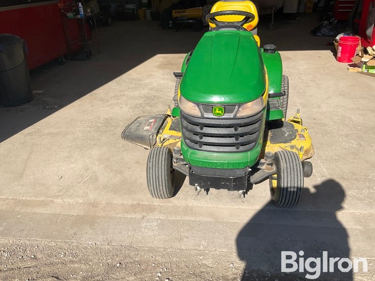 2013-john-deere-x324-image-2