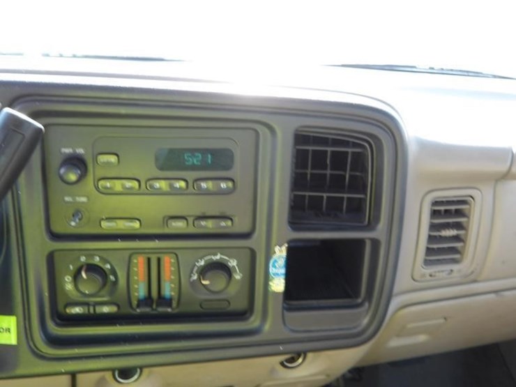 2006-chevrolet-silverado-1500-image-19