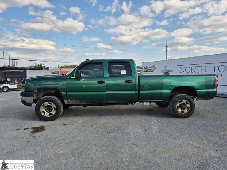 2005-chevrolet-silverado-2500hd-image-8