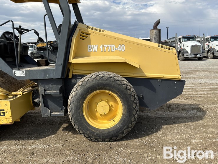bomag-bw177d-40-image-9