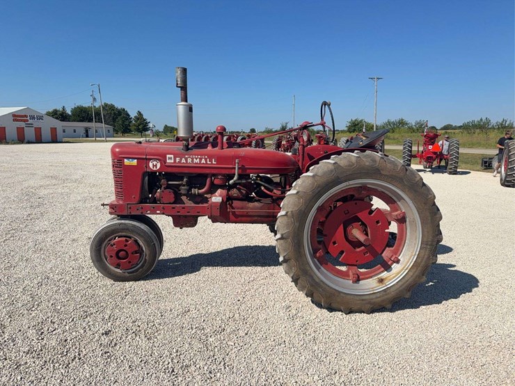 farmall-super-h-image-2