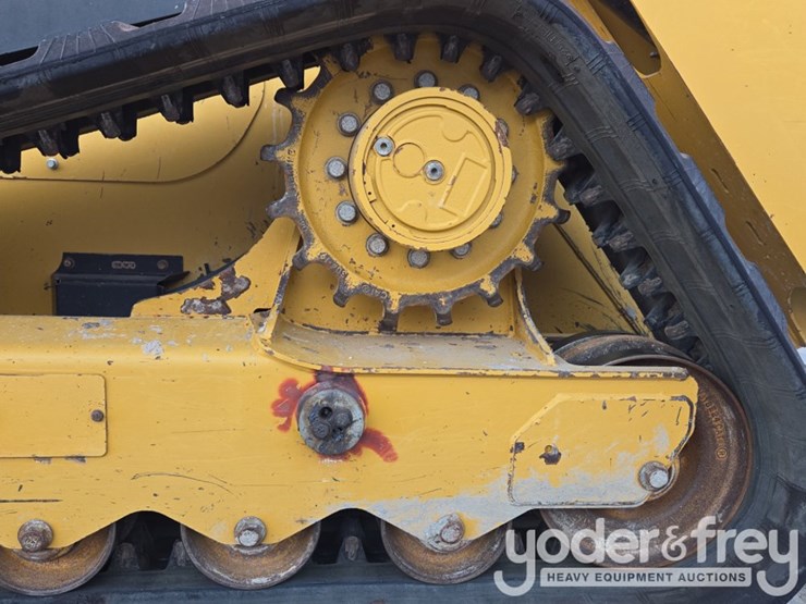 2019-caterpillar-299d2-image-13