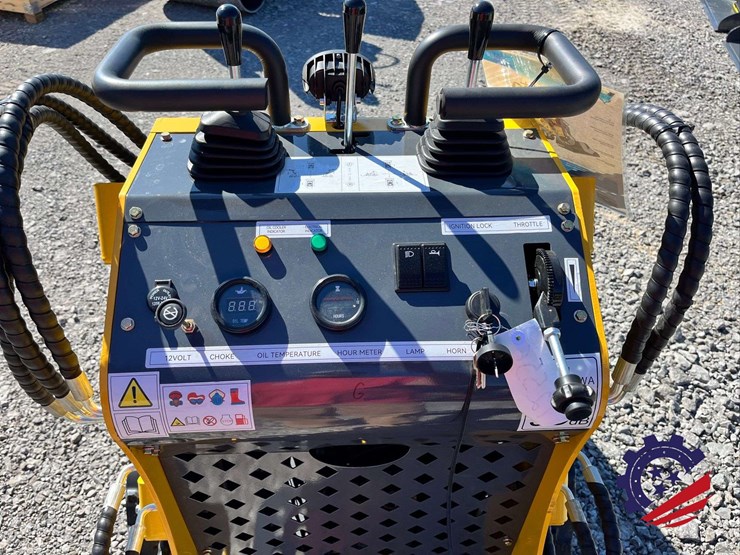 skid-steer-loader360-vorx-2026-nl360-unused-mini-skid-steer-image-17