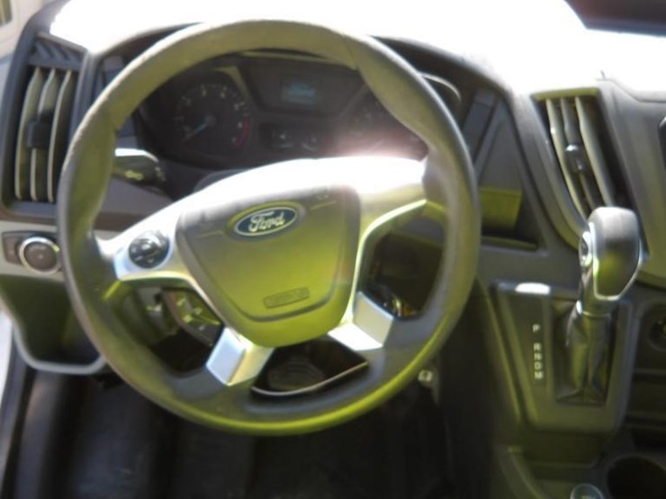 2018-ford-transit-image-18