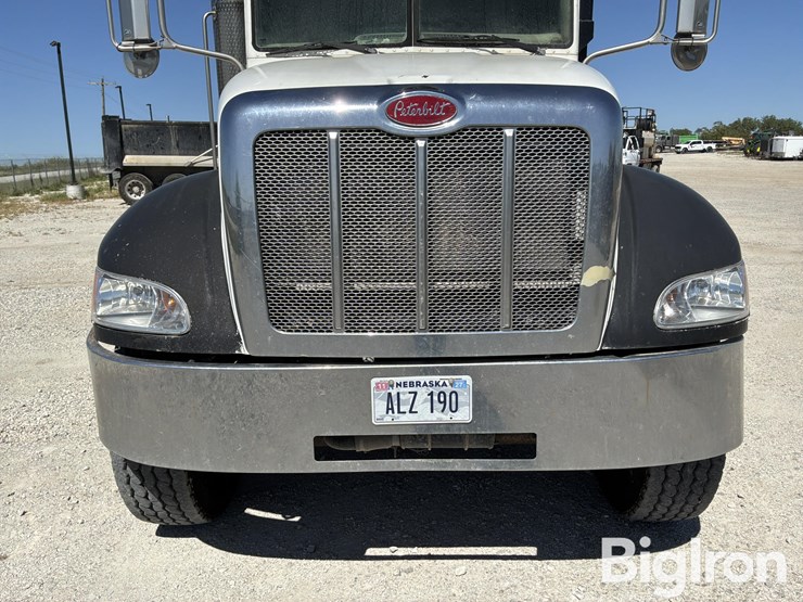 2008-peterbilt-340-image-13