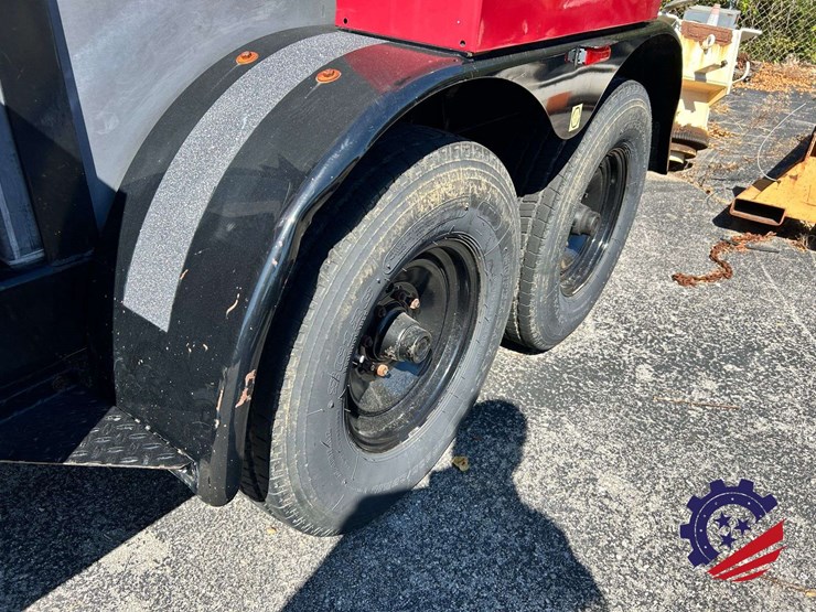 2009-sewer-equipment-co.-of-america-747-fr2000-jetter-trailer-image-28