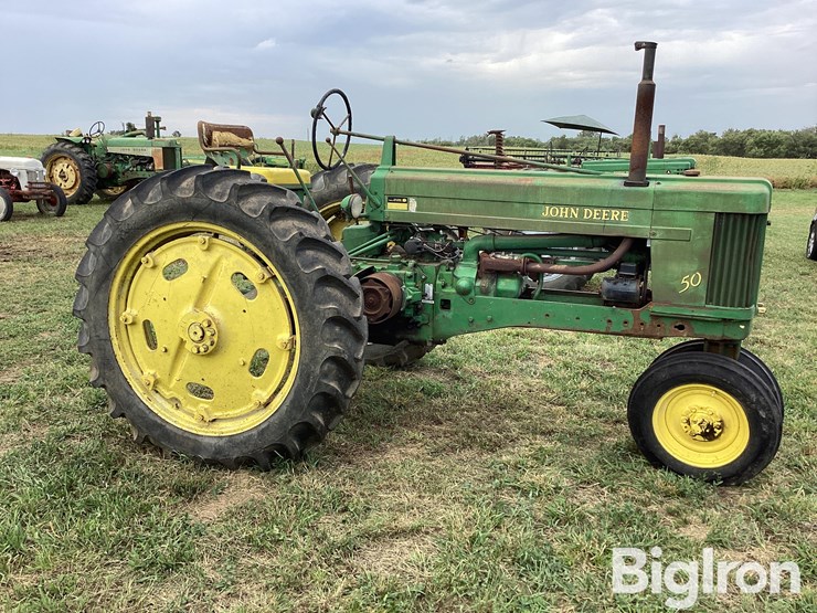 1953-john-deere-50-image-4