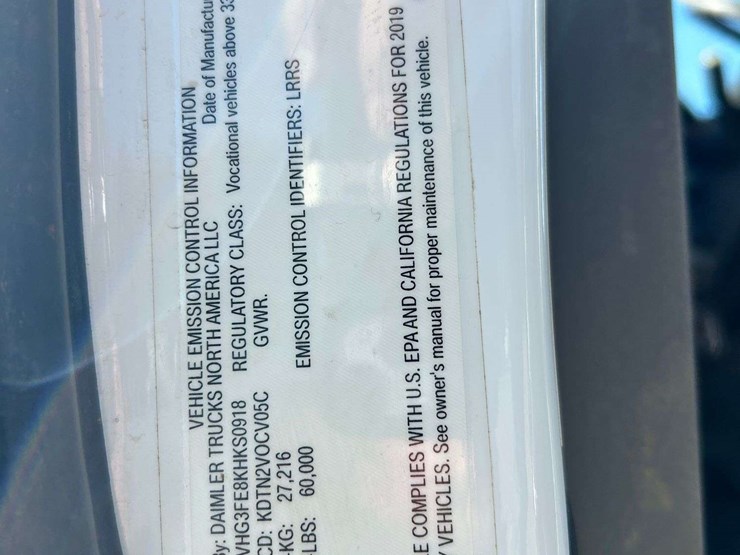 2019-freightliner-114sd-image-44