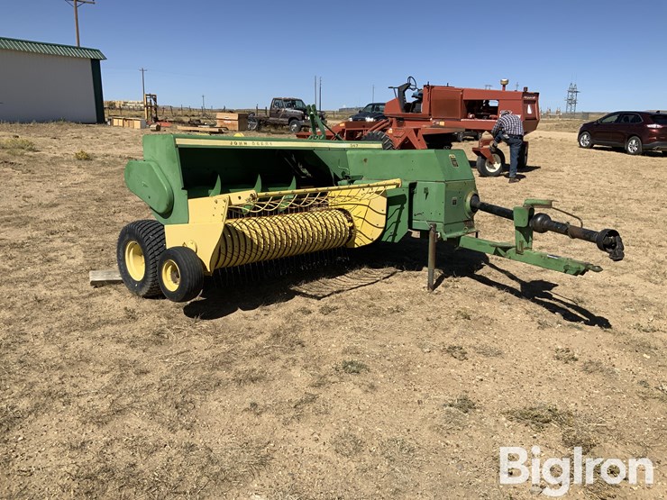1984-john-deere-347-image-3