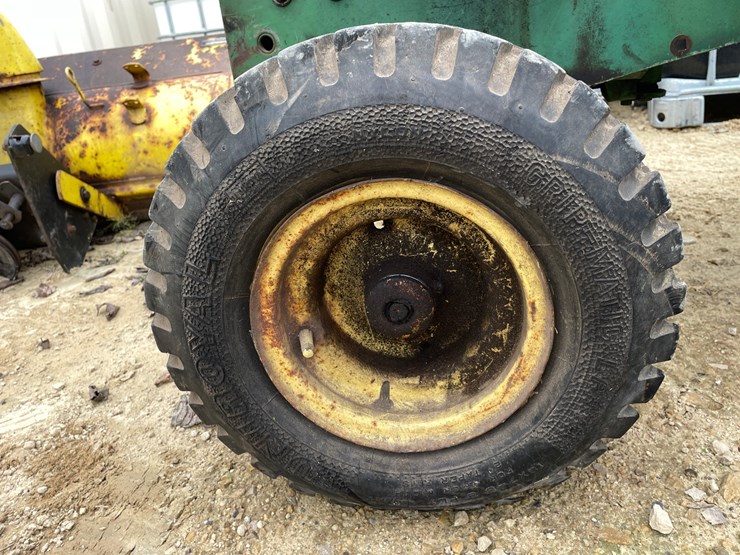 john-deere-140-image-19
