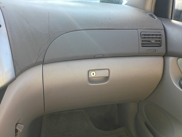 2006-toyota-sienna-image-35