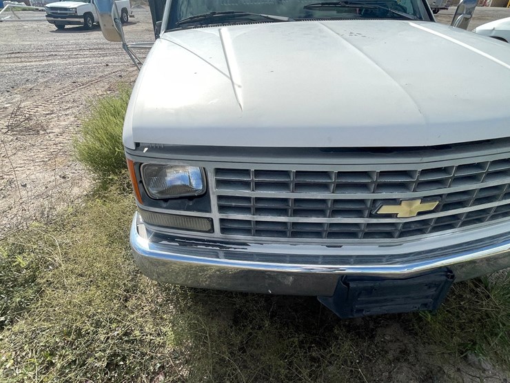 #2773-•-1991-chevrolet-stake-truck-(has-nm-title)(offsite-at-nmsu)-image-19