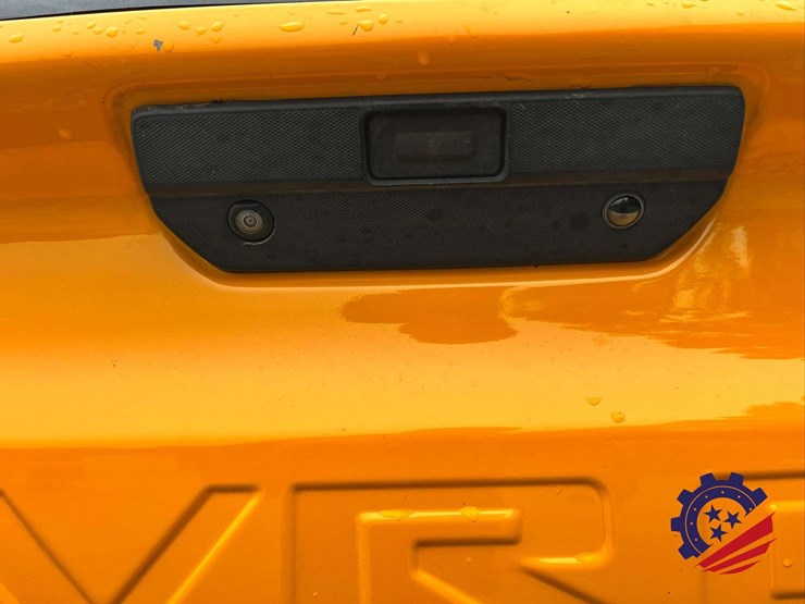2019-chevrolet-silverado-4wd-pickup-truck-image-22