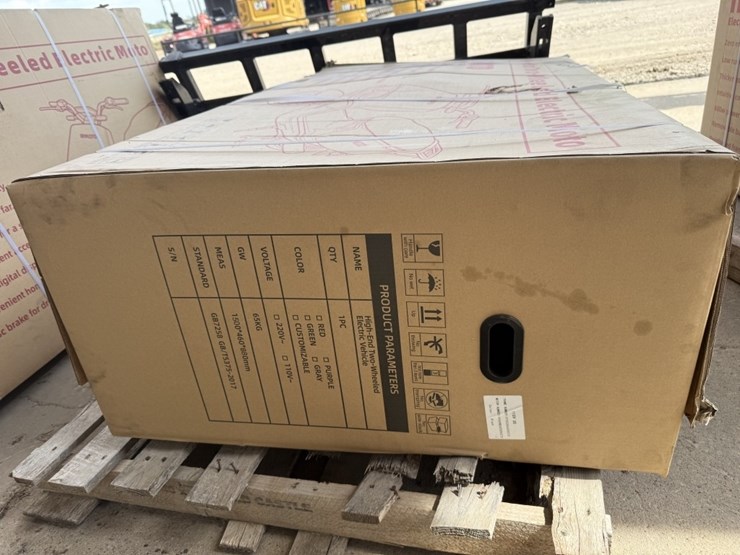 new-in-box-electric-moped-image-2