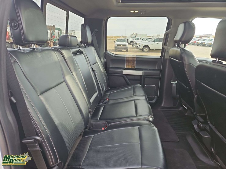 2019-ford-f150-image-16