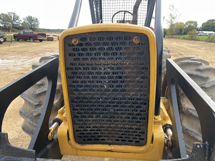 deere-440b-image-12