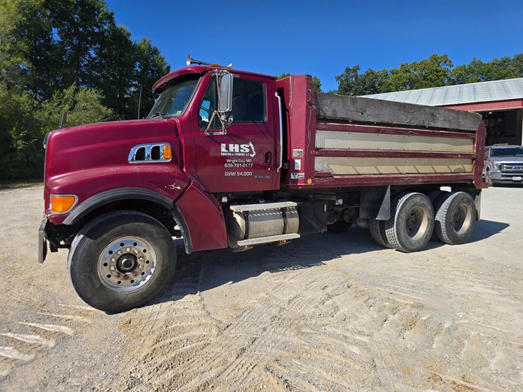 2001-sterling-l8500-image-3