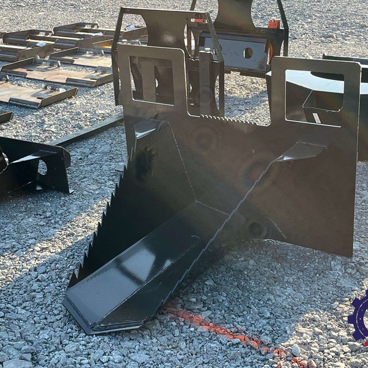 40 in. Skid Steer Spade Bucket Attachment