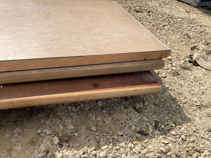 #3014-•-(4)-formica-wood-shelves-image-6