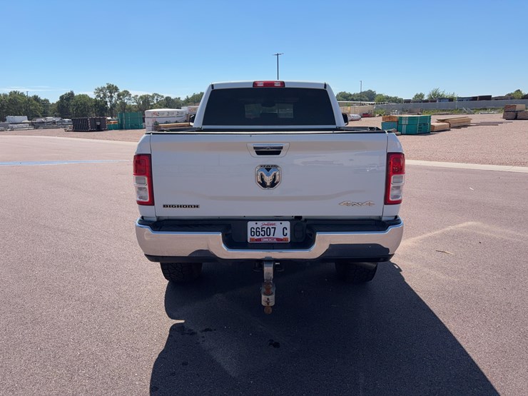 2019-dodge-2500-image-5