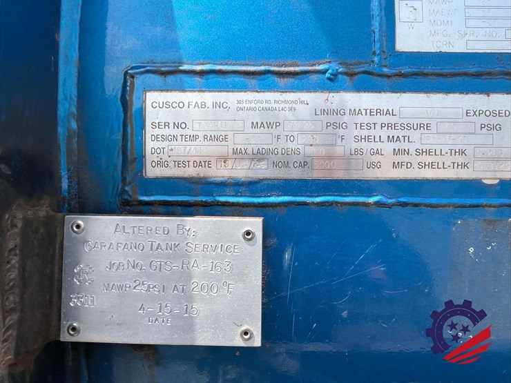 2011-international-paystar-tri-axle-hydrovac-truck-image-25