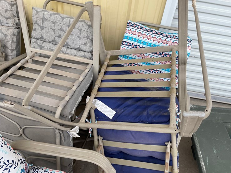 #4657-•-(7)-lawn-chairs-image-4