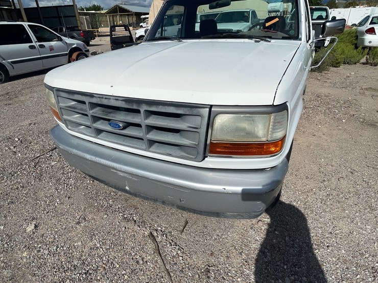 1995-ford-f150-image-17