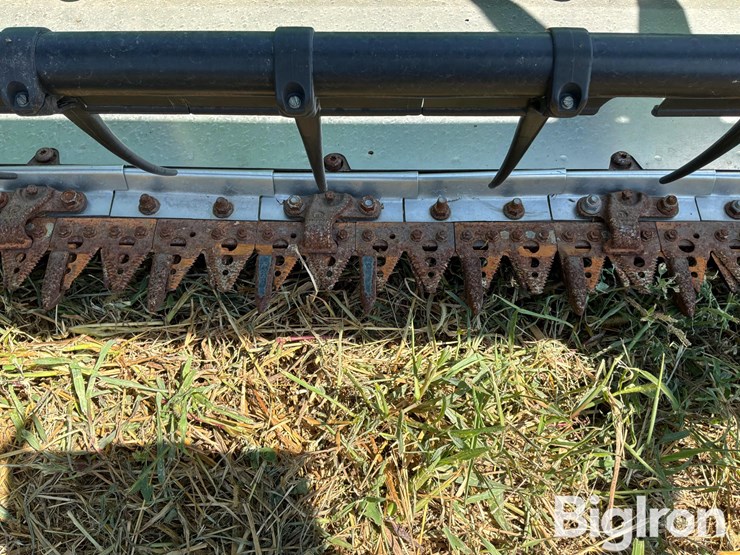 2009-john-deere-630f-image-20